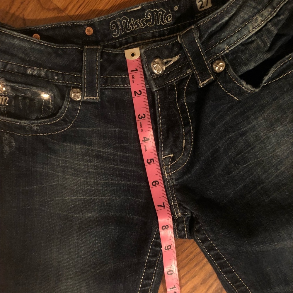 SOLD Miss Me jeans - Picture 6 of 7